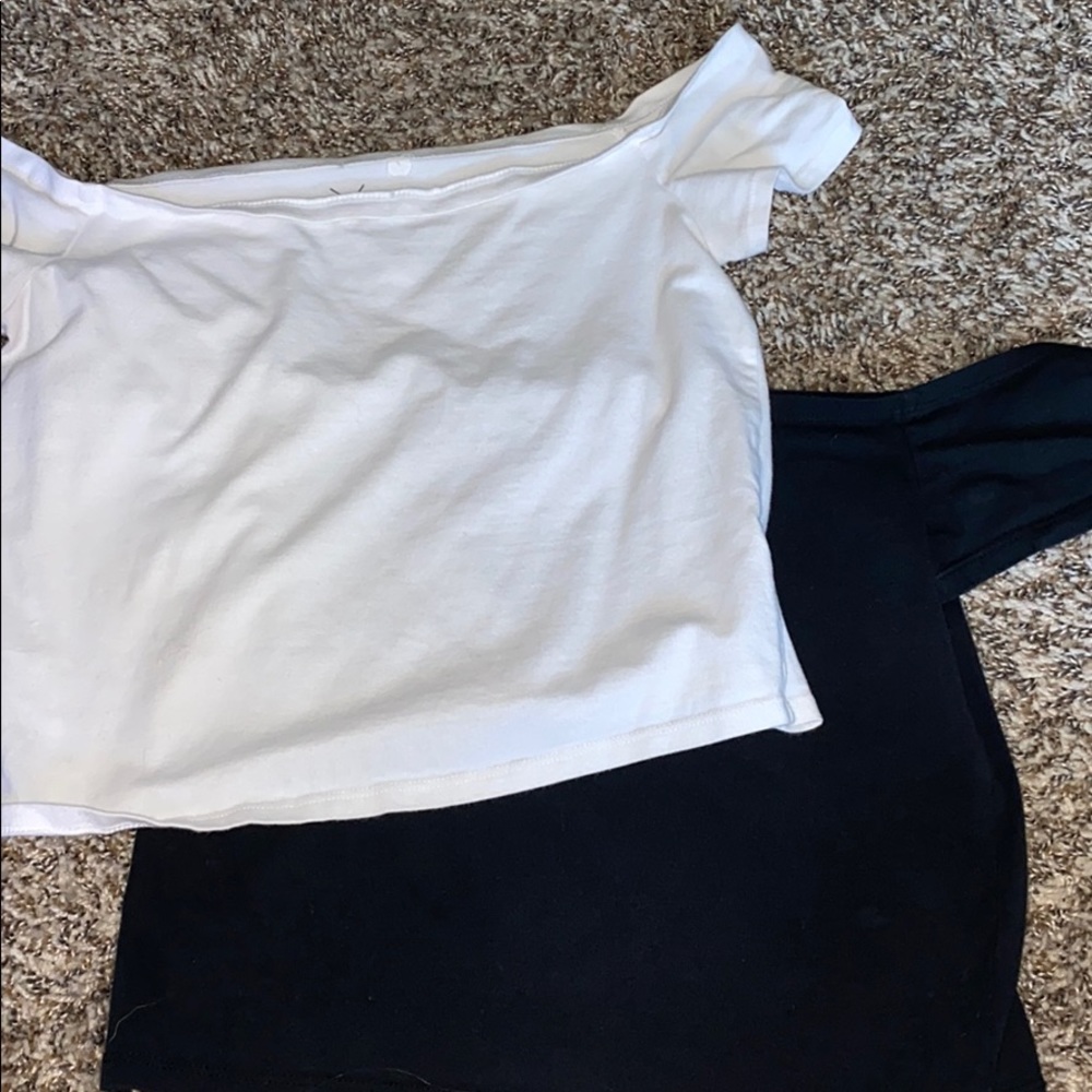 Off the shoulder basic tops